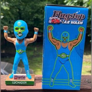 Ardillas Luchador Richmond Flying Squirrels Wrestler Bobblehead|Flagstop Carwash